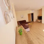 Villa House With Swimming Pool Iva